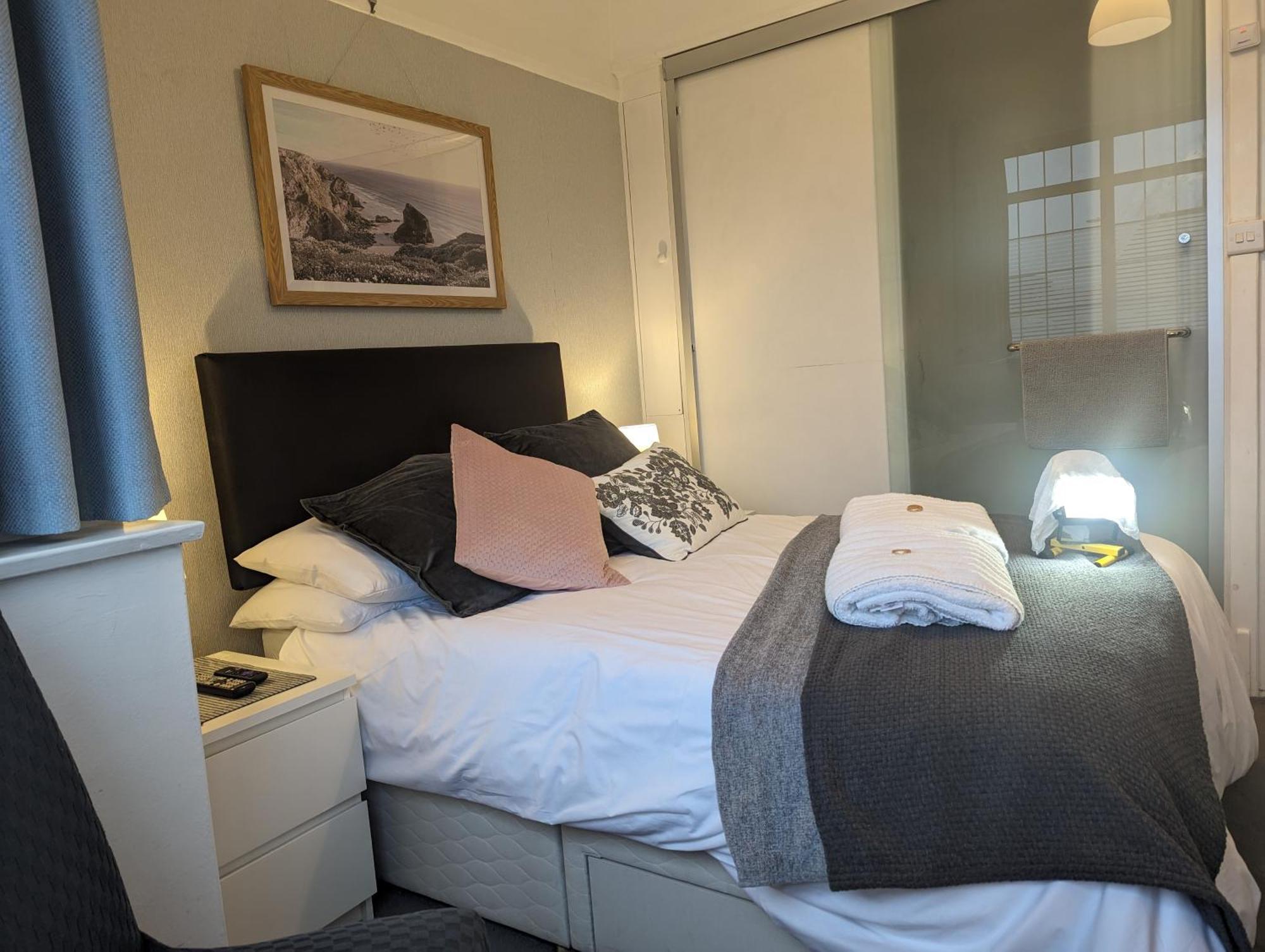 En-Suite Nook Near Forest & Sea, Super Value With Fridge, Microwave And Tv Lymington Exteriör bild